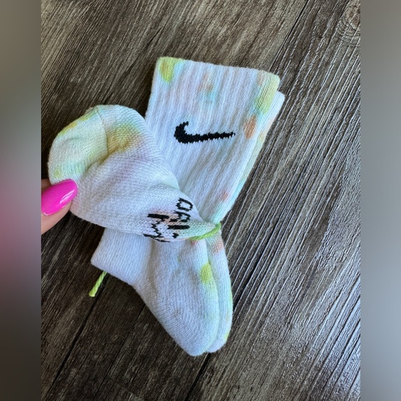 NWT But did you dye, tie dye Nike socks - Picture 2 of 3